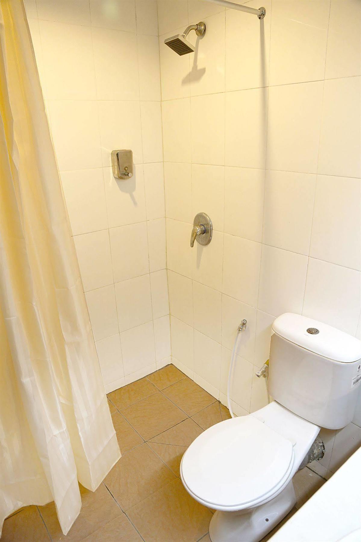 Garden Inn, Penang Джордж Таун Екстериор снимка